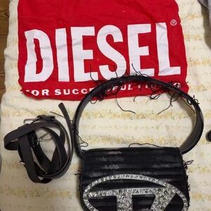 Diesel Sparkling Diamond Dingdang Bag